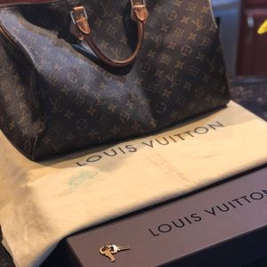 Louis Vuitton Speedy 40